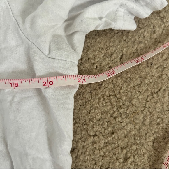 Vintage White T-Shirt with Blue Graphic - Picture 5 of 6